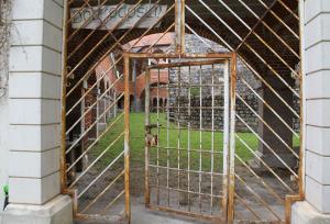 Mirna - notranjost gradu Mirna, foto Lapego (3)